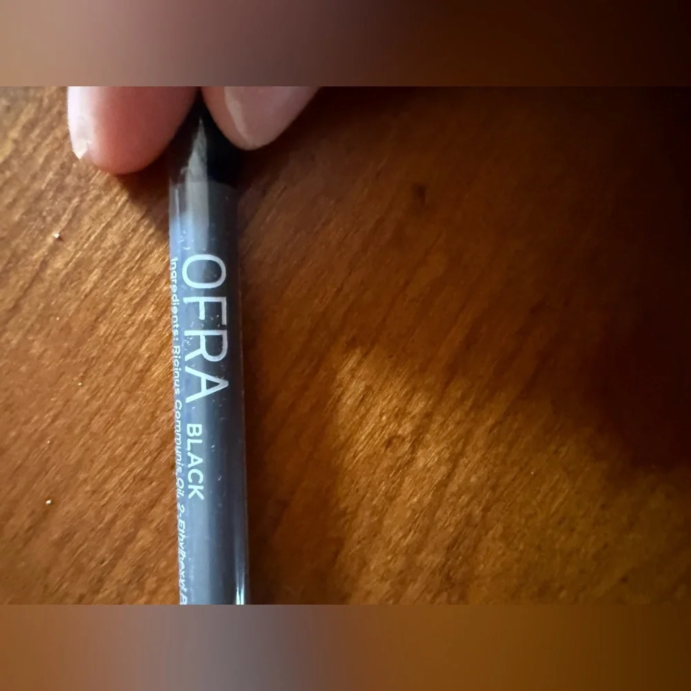 ❤️ 3/$25 OFRA Eyeliner Pencil in Black